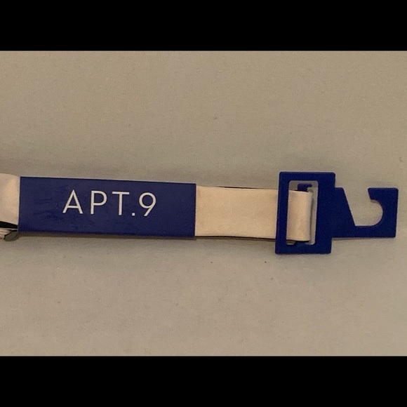 APT. 9 Mens Boulevard Solid Pink Bow Tie Pre-tied - Picture 3 of 7